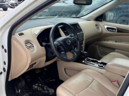 
										2018 Nissan Pathfinder Platinum full									