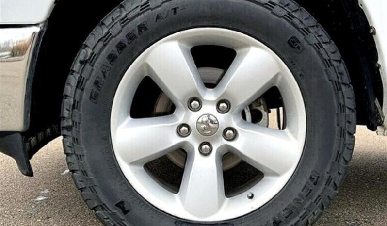 
								2022 RAM 1500 SLT full									