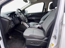 
										2015 Ford Escape SE full									