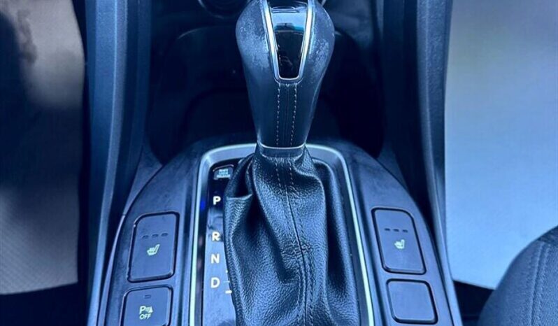 
								2018 Hyundai SANTA FE Sport 2.4L Premium full									