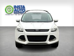 
										2015 Ford Escape SE full									