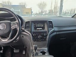 
										2018 Jeep Grand Cherokee Laredo 4WD full									