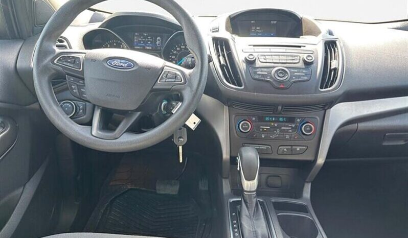 
								2018 Ford Escape SE full									