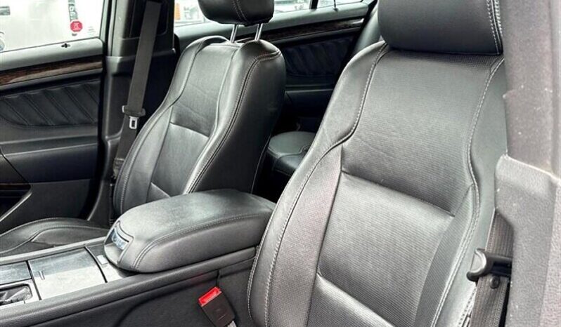 
								2016 Ford Taurus Limited full									