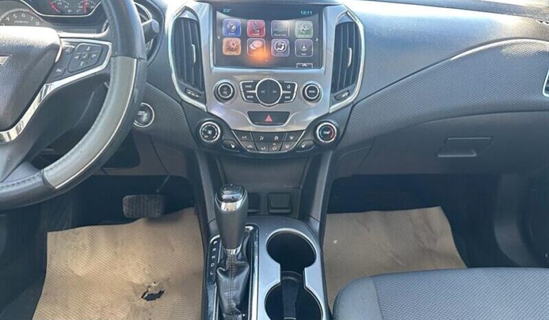 
								2018 Chevrolet Cruze LT Auto full									