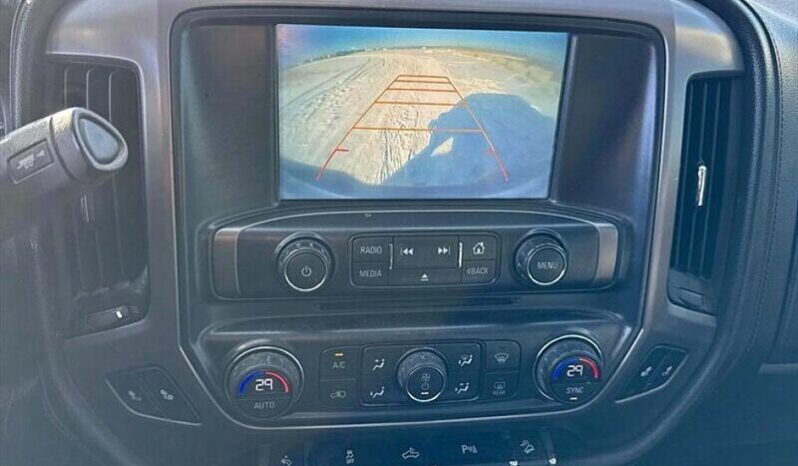 
								2017 GMC Sierra 1500 SLT full									