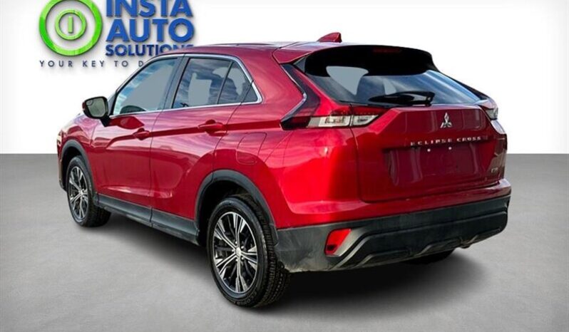 
								2022 Mitsubishi Eclipse Cross ES full									