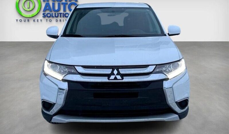 
								2018 Mitsubishi Outlander ES full									