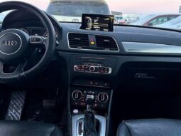 
										2018 Audi Q3 2.0 TFSI quattro Progressiv full									