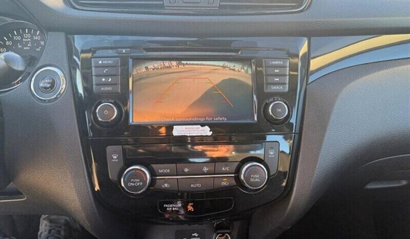 
								2019 Nissan Qashqai SV full									
