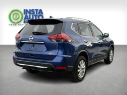 
										2020 Nissan Rogue SV full									