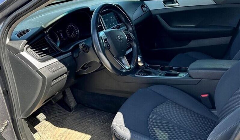 
								2018 Hyundai SONATA SE full									