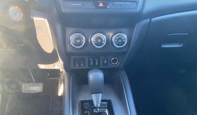 
								2019 Mitsubishi RVR SE full									