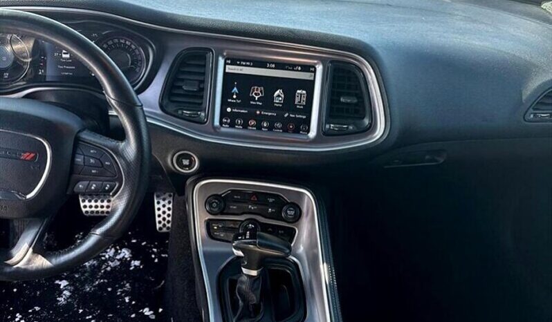 
								2019 Dodge Challenger SXT full									