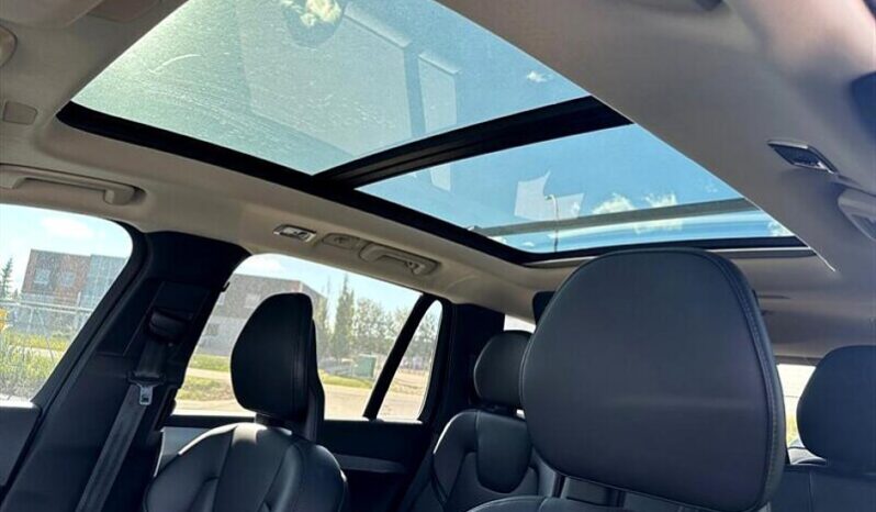 
								2017 Volvo XC90 T5 Momentum full									