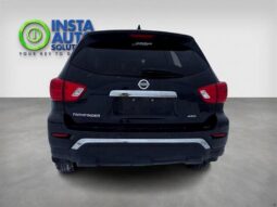 
										2020 Nissan Pathfinder S full									
