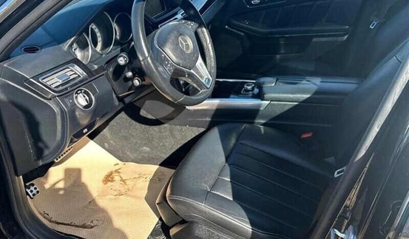 
								2016 Mercedes-Benz E-Class E 400 4MATIC full									