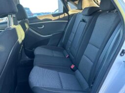 
										2017 Hyundai Elantra L full									