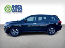 
										2018 Nissan Pathfinder S full									
