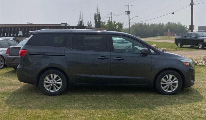 
								2017 Kia Sedona LX full									