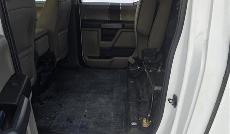 
								2020 Ford F-150 XLT 4×4 full									