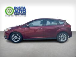 
										2017 Ford Focus SE full									