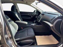 
										2018 Nissan Altima 2.5 SV full									