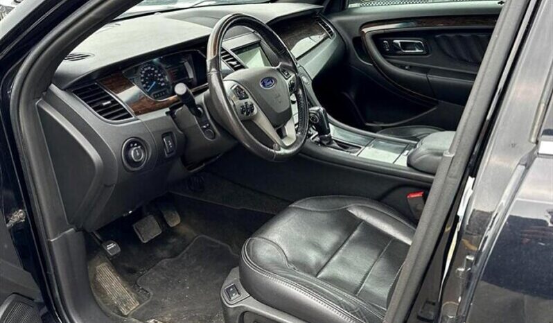 
								2016 Ford Taurus Limited full									
