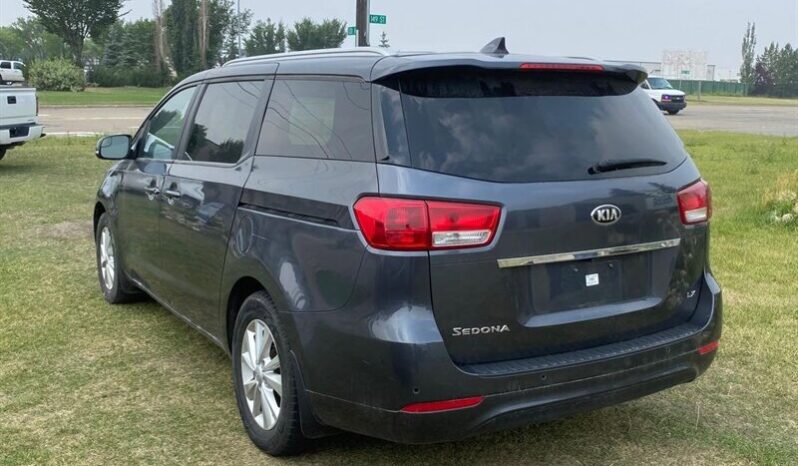 
								2017 Kia Sedona LX full									
