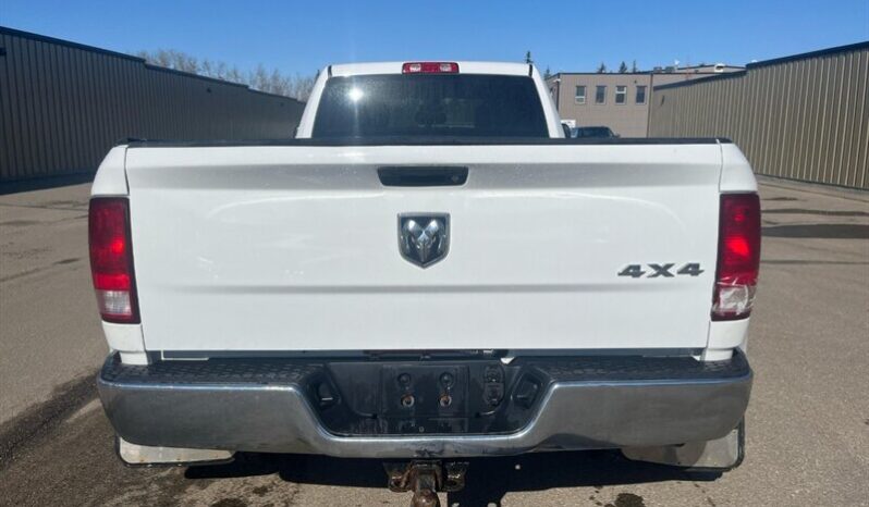 
								2017 RAM 3500 ST Dually Diesel full									