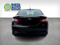 
										2016 Ford Fusion SE full									