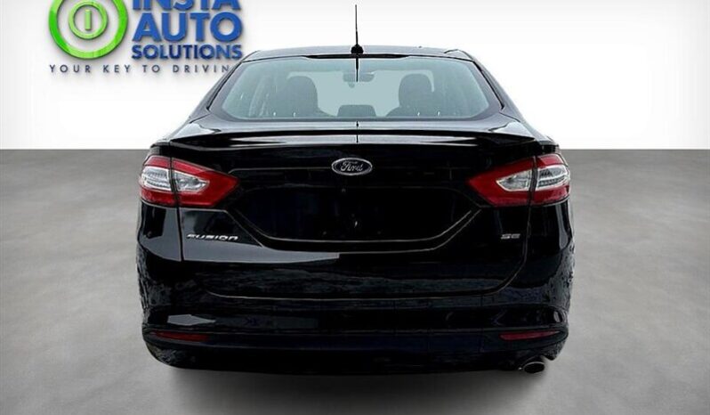 
								2016 Ford Fusion SE full									