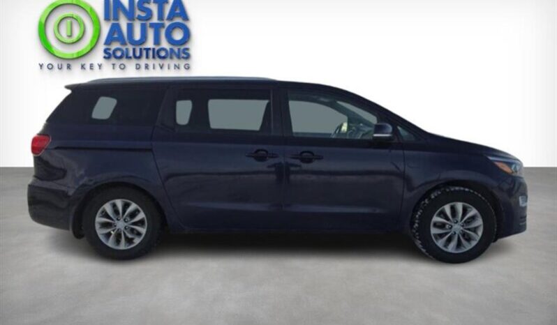 
								2019 Kia Sedona LX full									