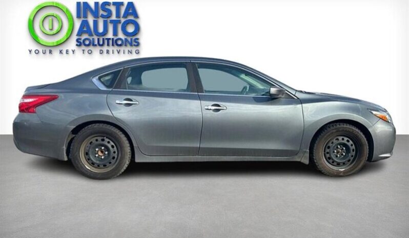 
								2017 Nissan Altima 2.5 S full									