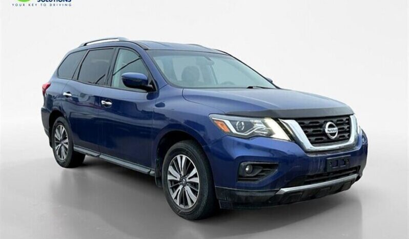 
								2017 Nissan Pathfinder SV full									