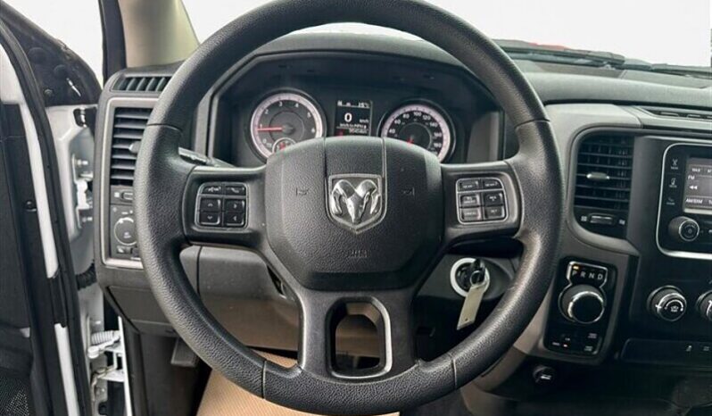 
								2021 RAM 1500 Classic Tradesman full									