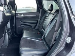 
										2019 Jeep Grand Cherokee Laredo 4WD full									