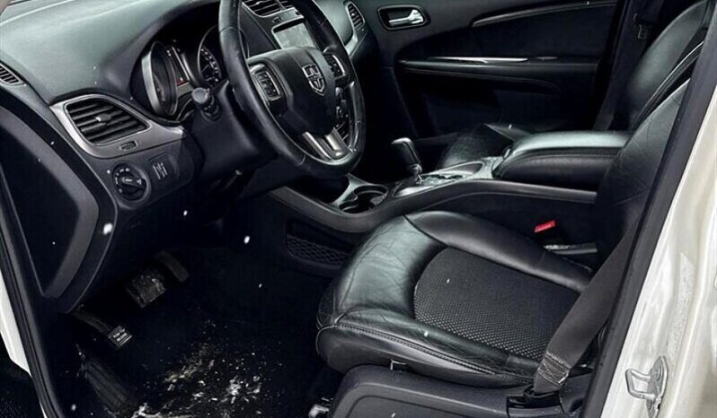 
								2018 Dodge Journey Crossroad full									