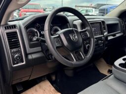 
										2020 RAM 1500 Express full									