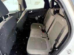 
										2020 Ford Escape SE full									