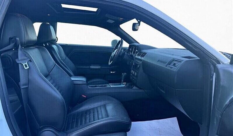 
								2013 Dodge Challenger R/T Classic full									