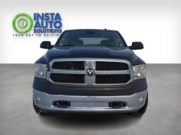 
										2017 RAM 1500 ST full									
