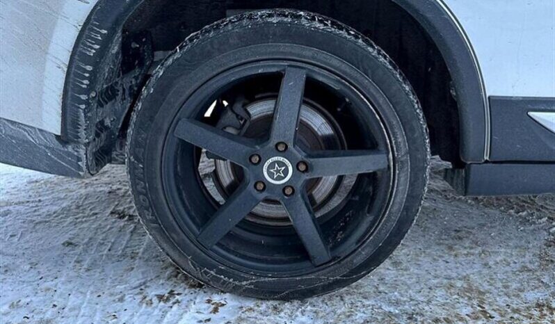 
								2018 Mitsubishi Outlander ES full									