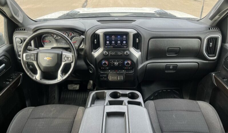 
								2021 Chevrolet Silverado 3500 LT Diesel Crew Cab Longbox full									