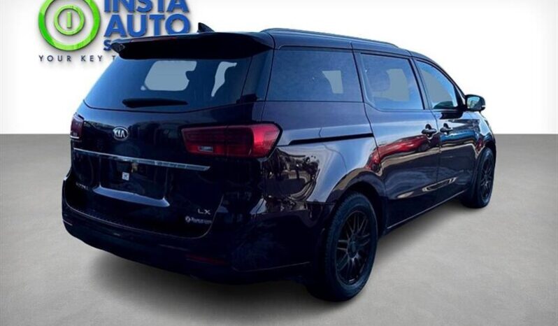 
								2019 Kia Sedona LX full									