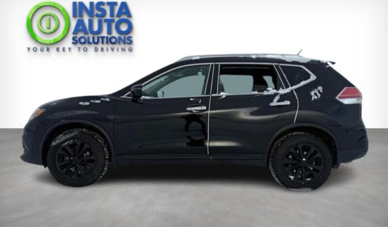 
								2016 Nissan Rogue SV Moonroof full									
