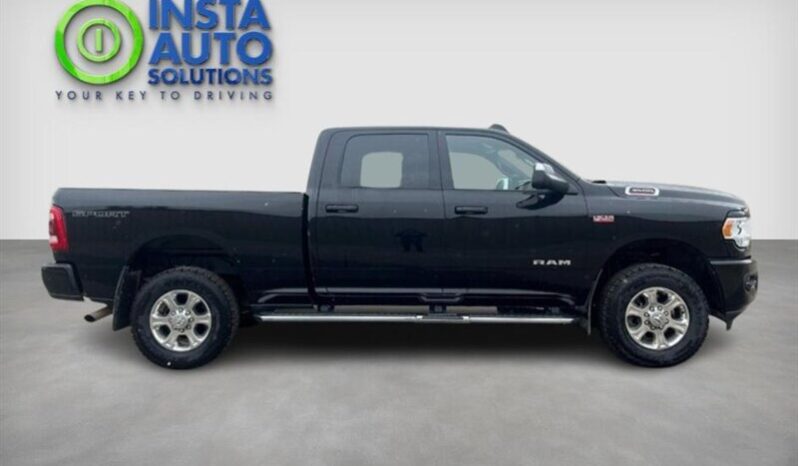 
								2022 RAM 3500 Big Horn Sport full									