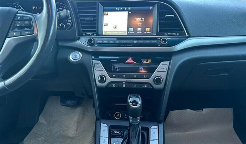 
								2018 Hyundai ELANTRA Limited full									