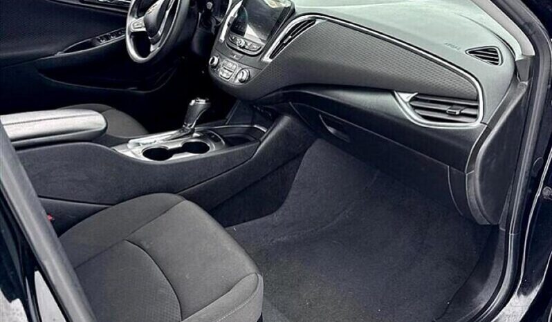 
								2019 Chevrolet Malibu LT full									