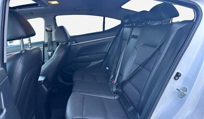 
								2018 Hyundai ELANTRA Limited full									